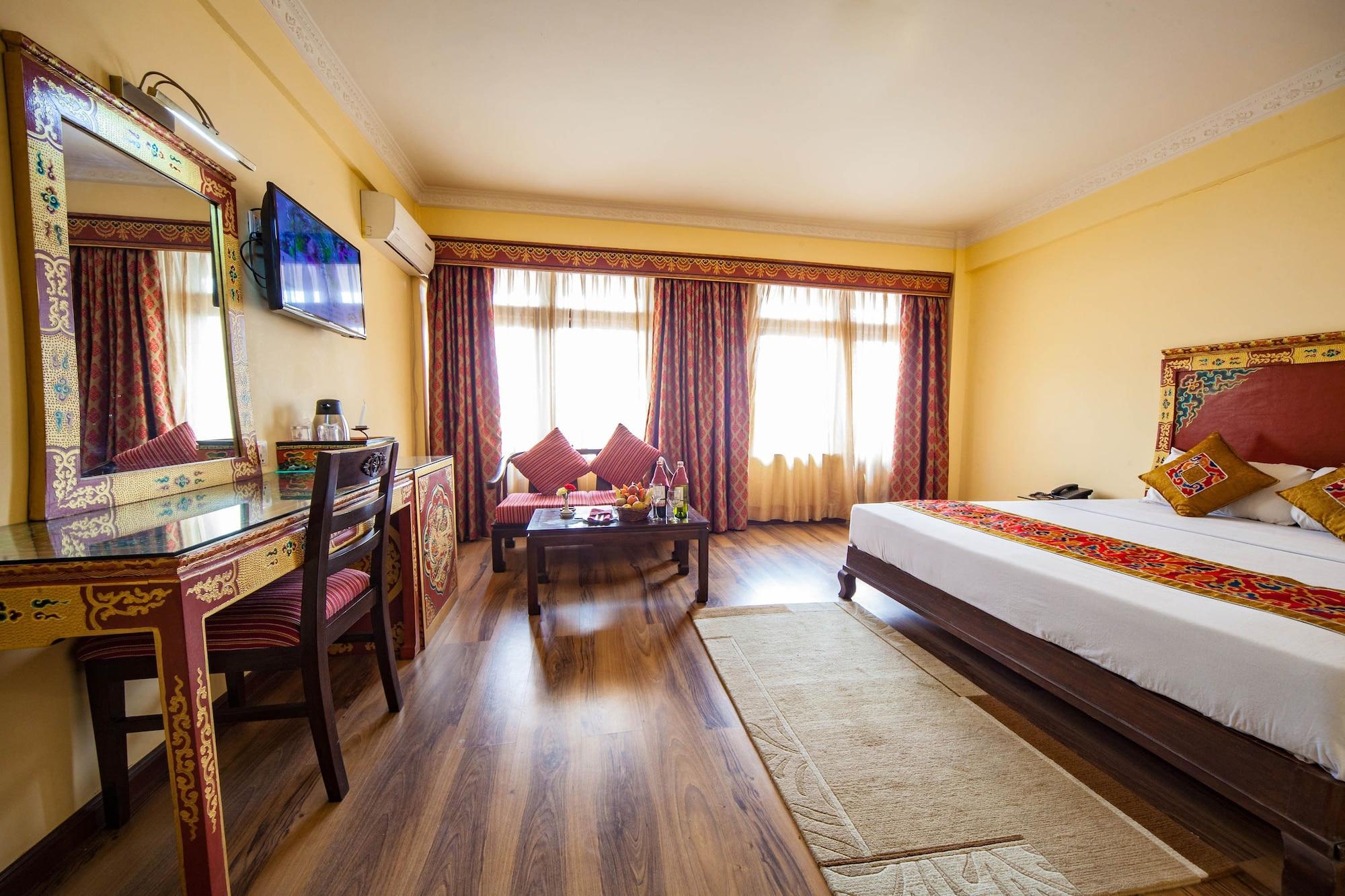Hotel Manang Katmandú Exterior foto